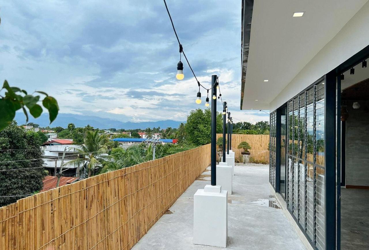 Reddoorz Plus @ Toshiko Boutique Hotel Koronadal City Exterior photo